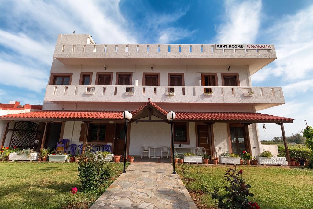 Knossos Apartments Gournes Buitenkant foto